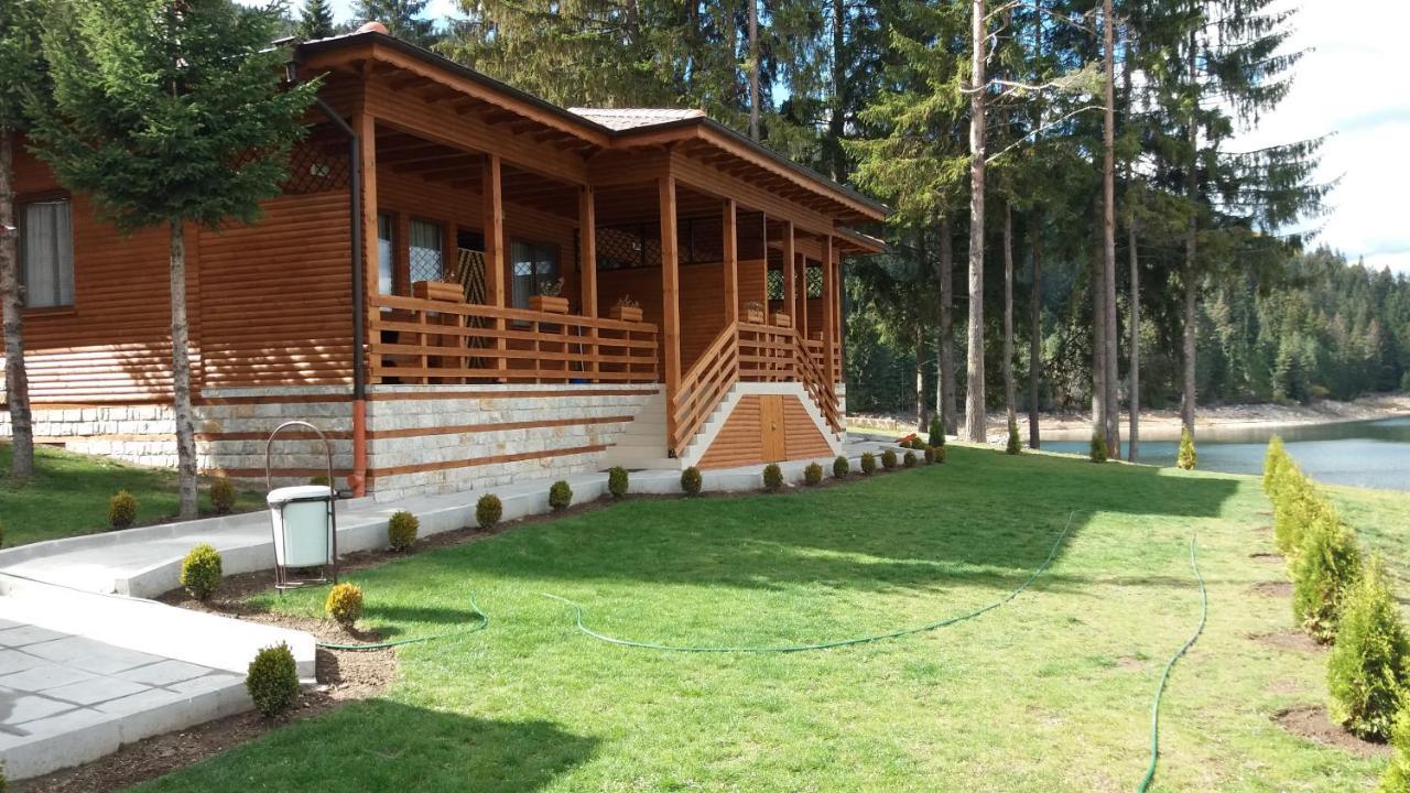 Ваканционно Селище Ива Sarnitsa Ngoại thất bức ảnh